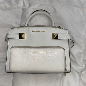 MK white purse